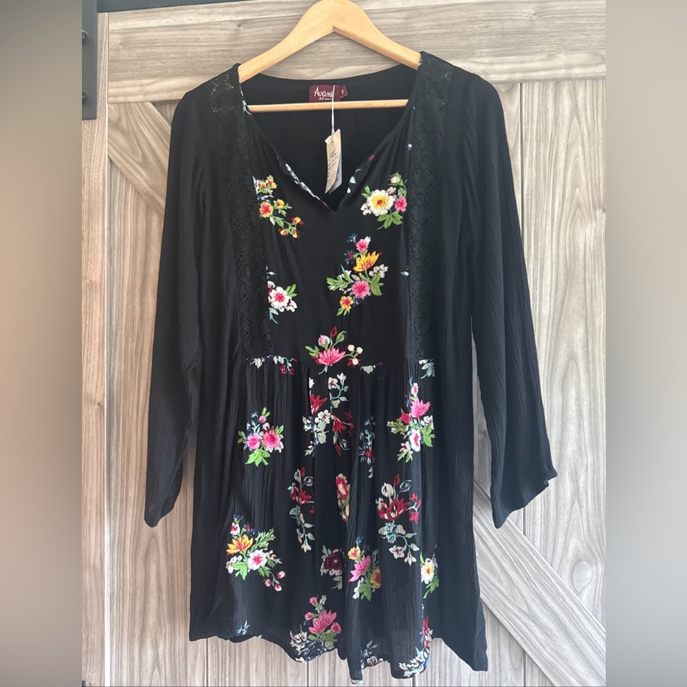 Avani del amour boho floral tunic ladies S New with tags